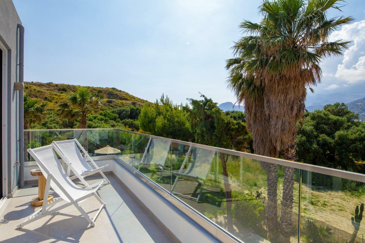 Irida Guesthouse By The Pool بلاكاس المظهر الخارجي الصورة