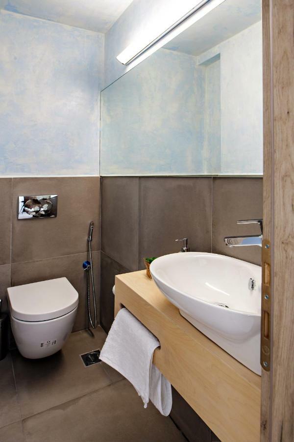 Irida Guesthouse By The Pool بلاكاس المظهر الخارجي الصورة