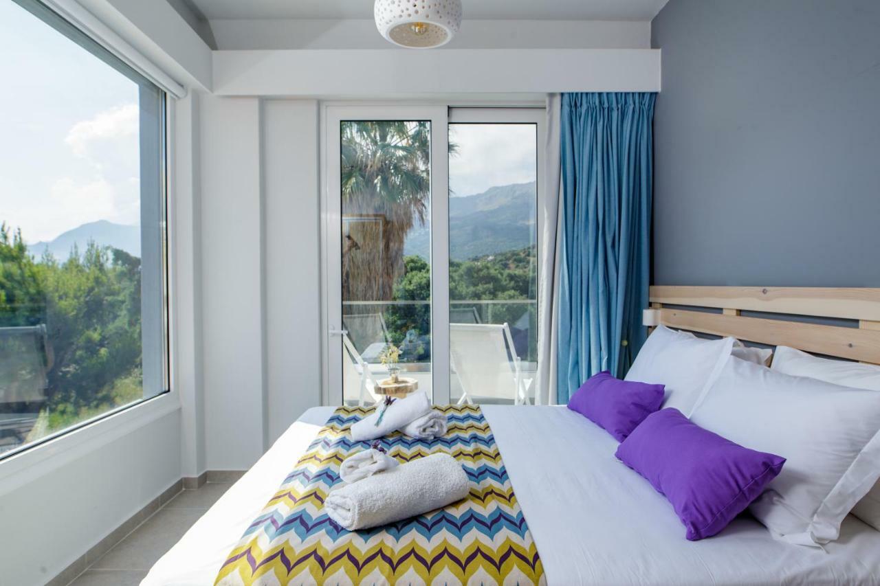 Irida Guesthouse By The Pool بلاكاس المظهر الخارجي الصورة